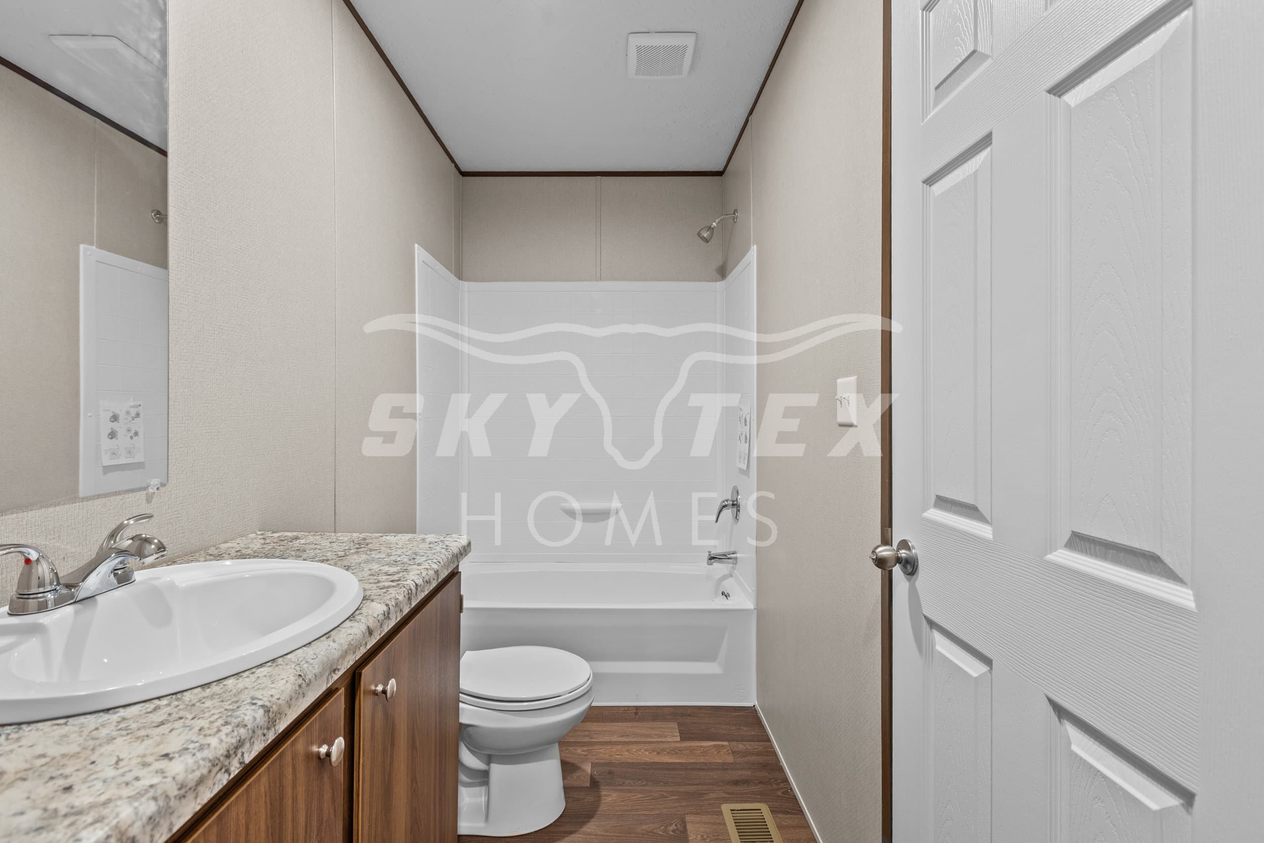 Dogwood bathroom home features
