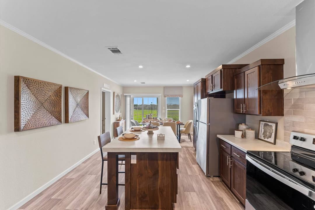 Innovation 2860s kitchen home features