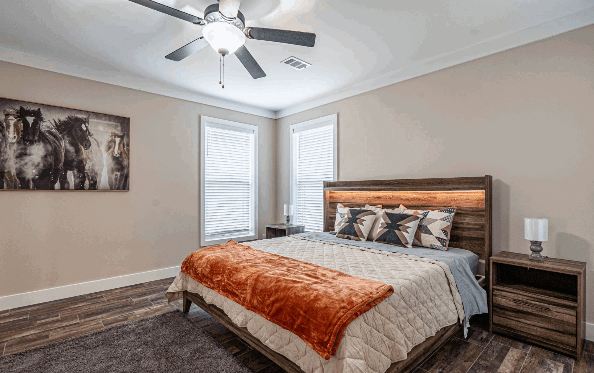 The ole hay barn bedroom home features