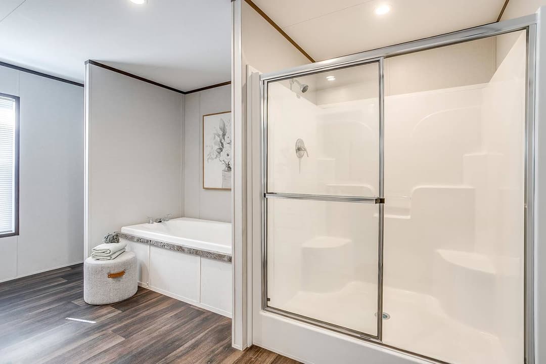 Nm3260f bathroom home features