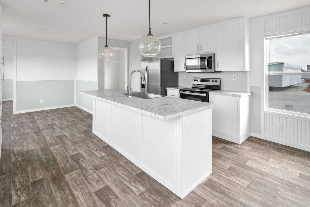 Laramie interior and kitchen home features