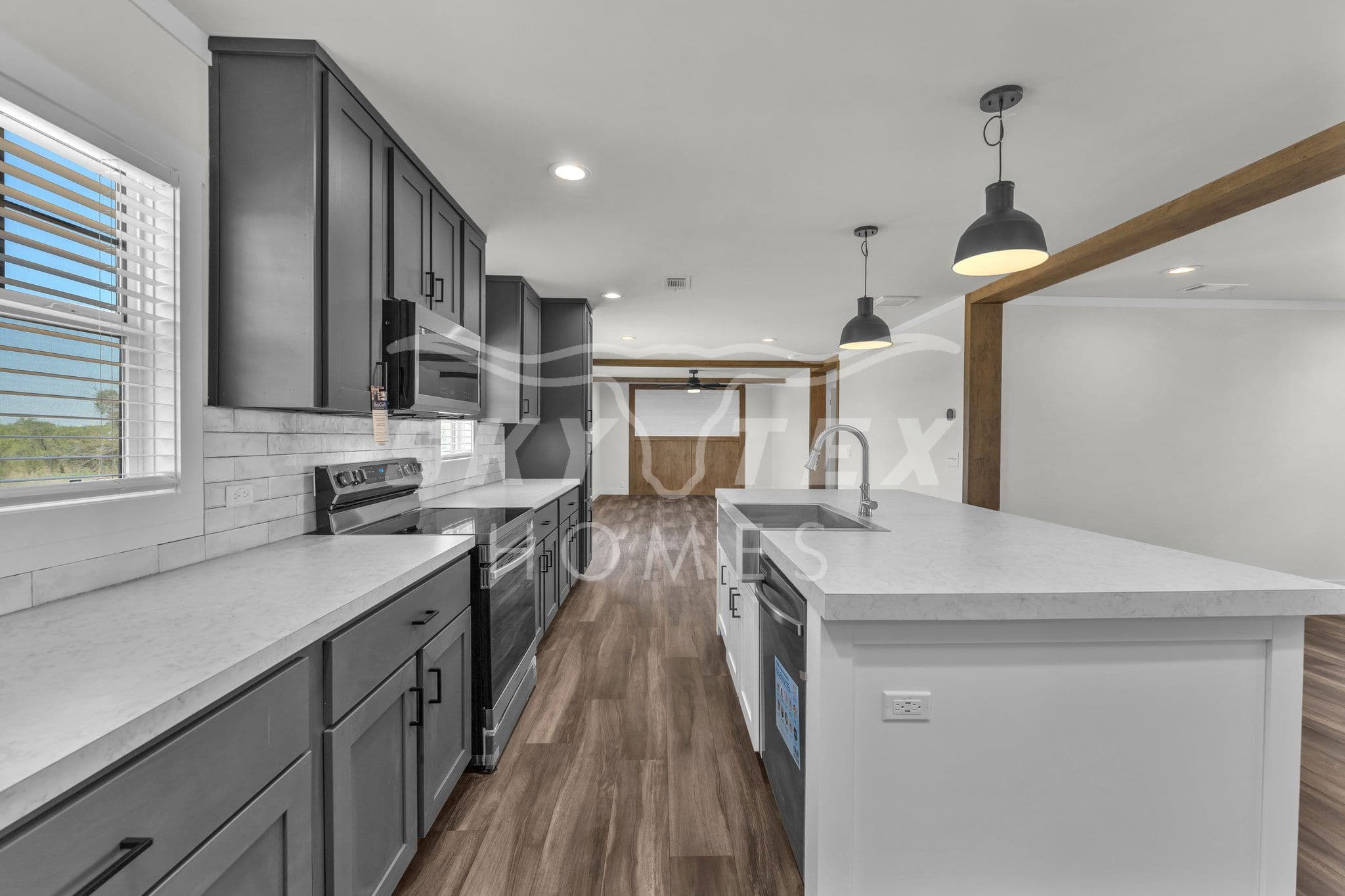 Isabella interior and kitchen home features