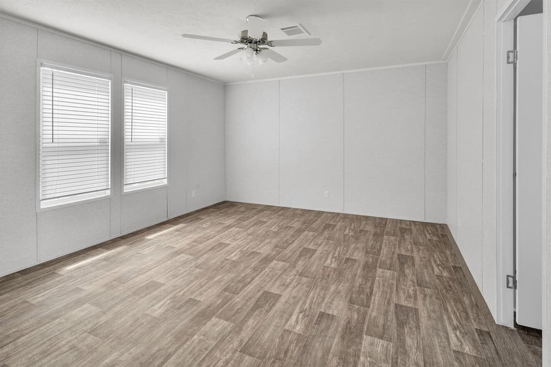 Dakota interior home features