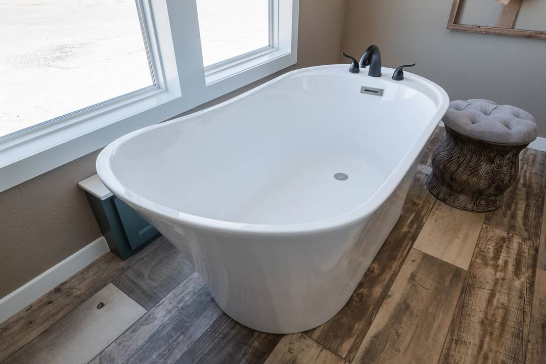 Innovation 3266f bathroom home features