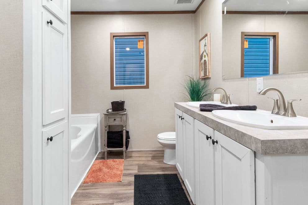 Sycamore bathroom home features