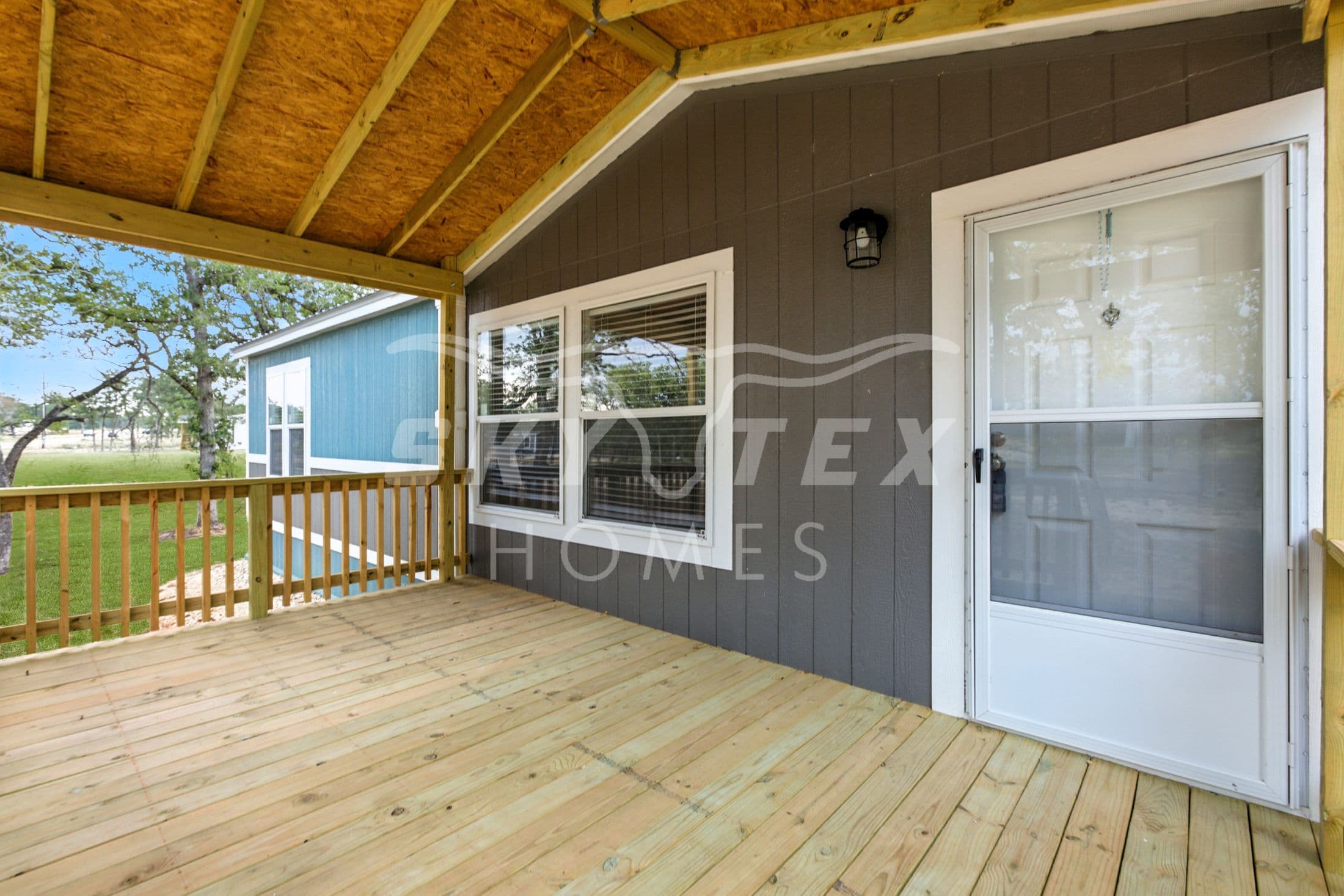 149 syrah st - freedom - 1.0 acre - pending exterior home features