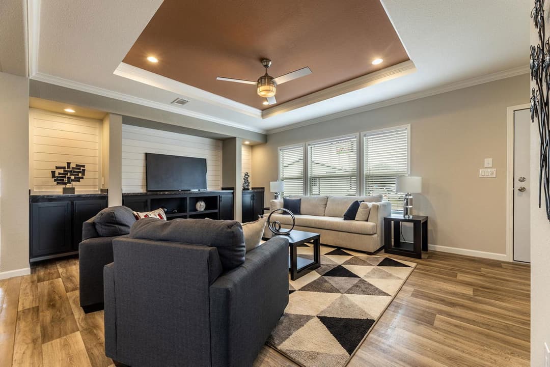 Innovation 3256h interior home features