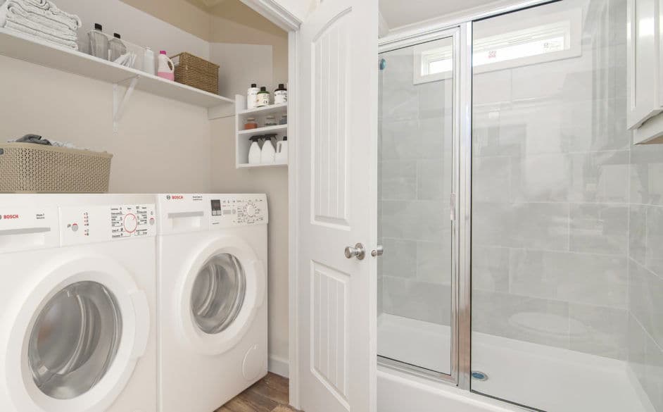 Eagle j56fp8 bathroom home features