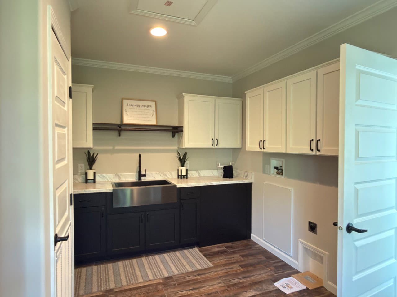 Woodside interior home features