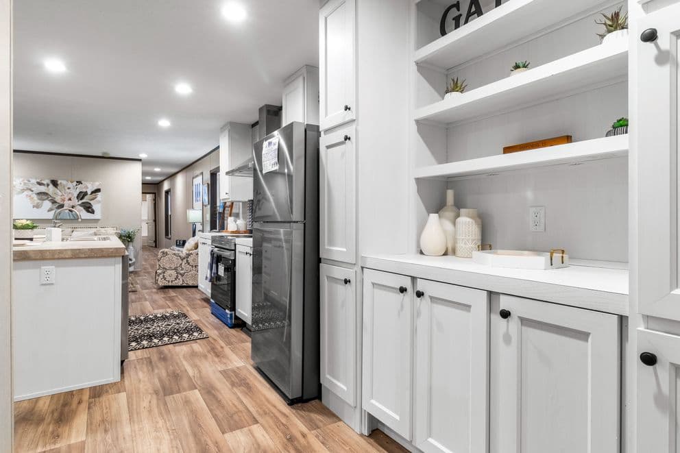 Cypress kitchen home features