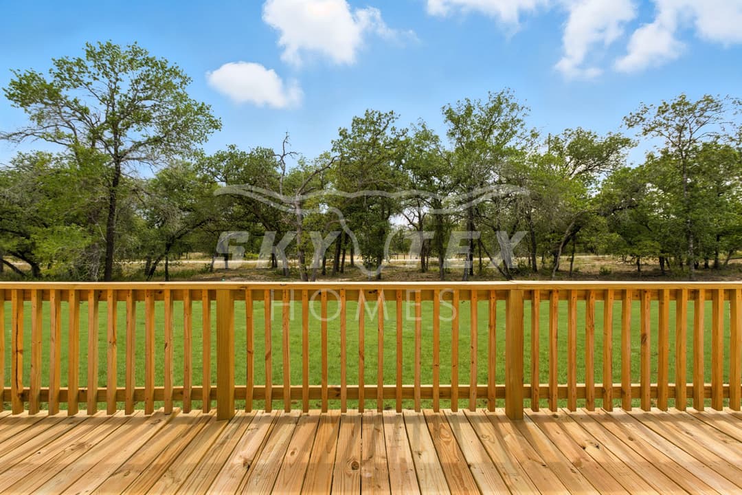 128 syrah st., la vernia - 1.05 acres exterior home features