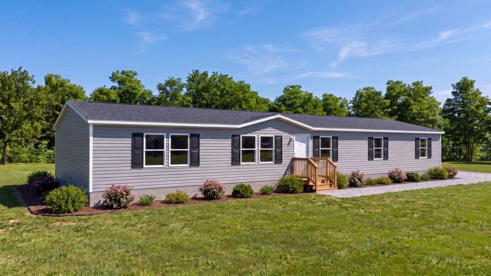 Montgomery elevation and exterior home features