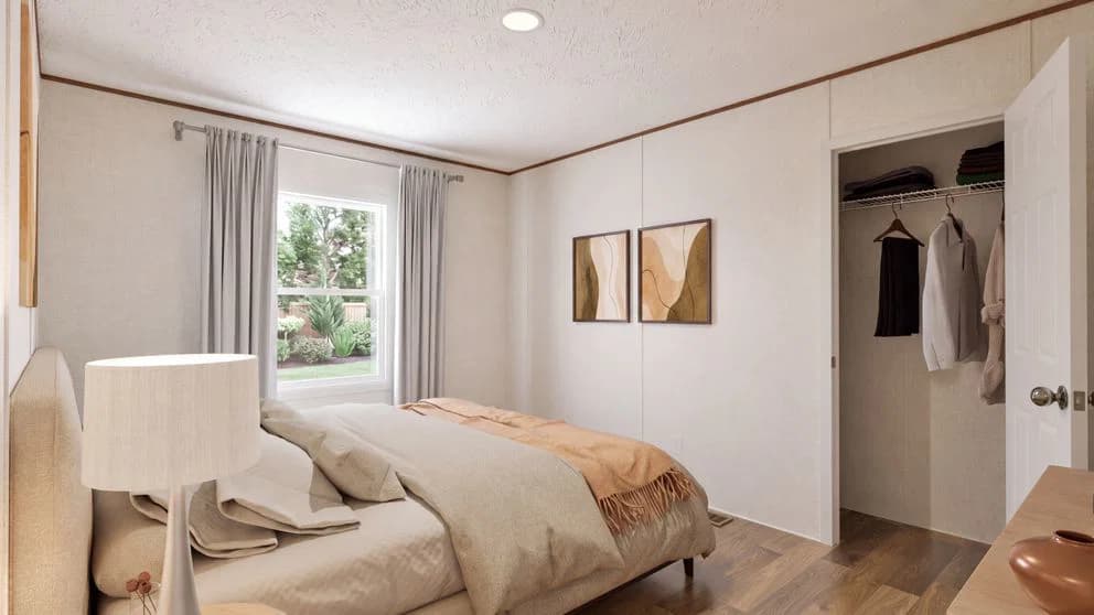 Montgomery bedroom home features