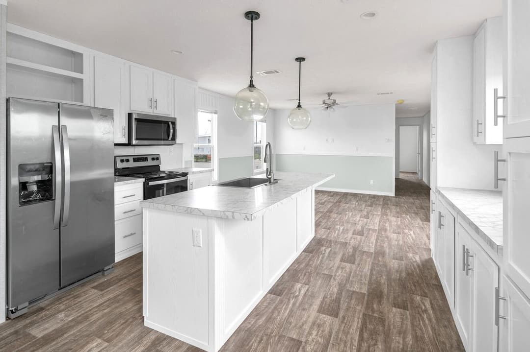 Laramie interior and kitchen home features