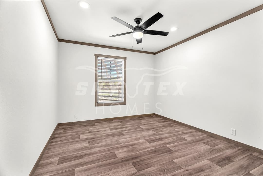 136 syrah st., la vernia - 1.05 acres bedroom home features