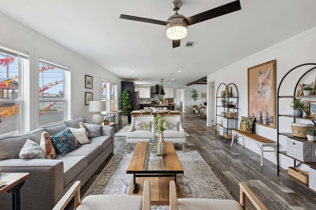 Trinity interior home features