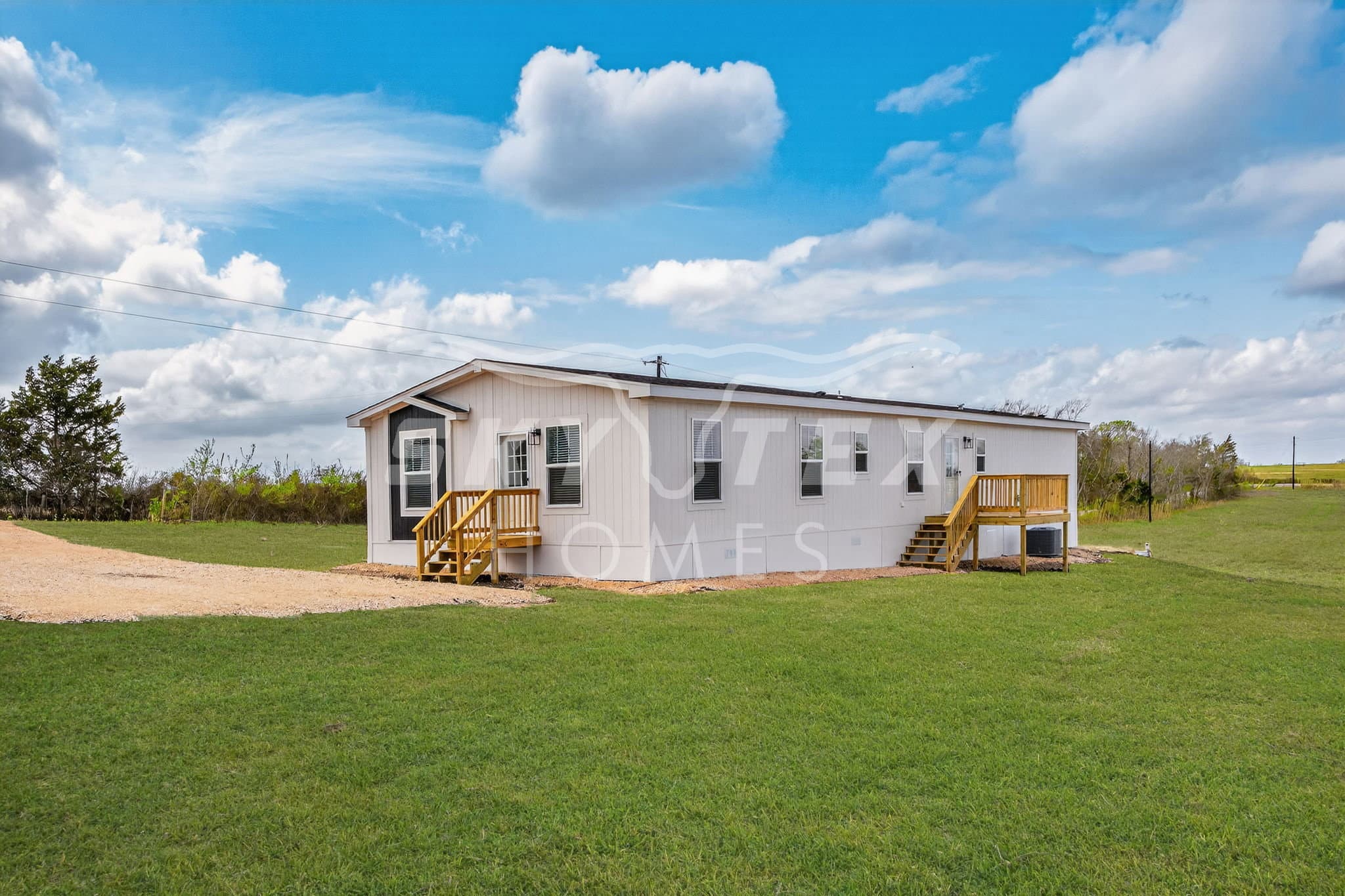 595 old phillipsburg road - 1.53 acres exterior home features