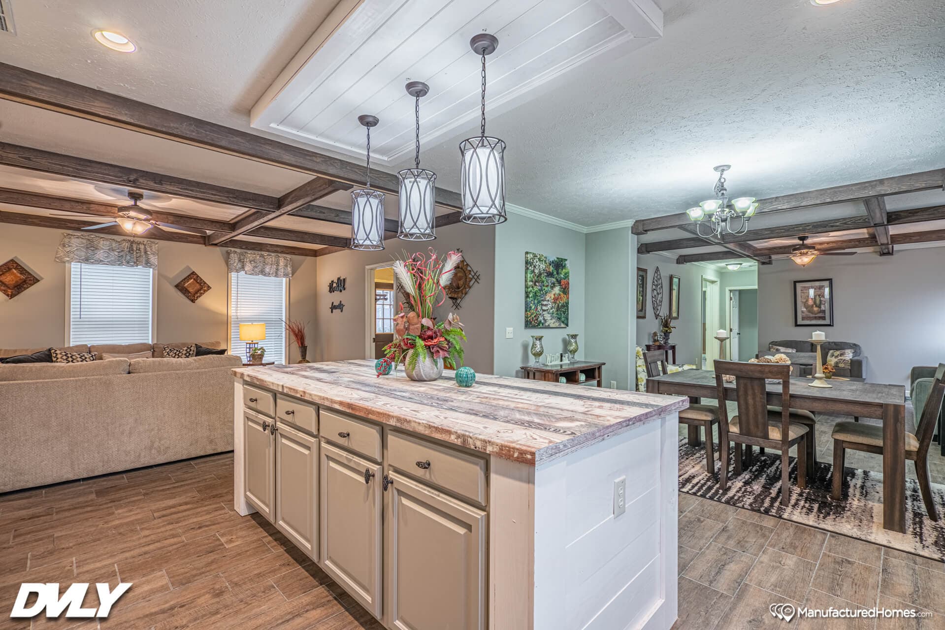 The big chief kitchen home features