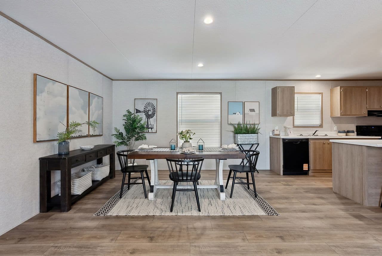 Prime pinnacle 135 interior home features