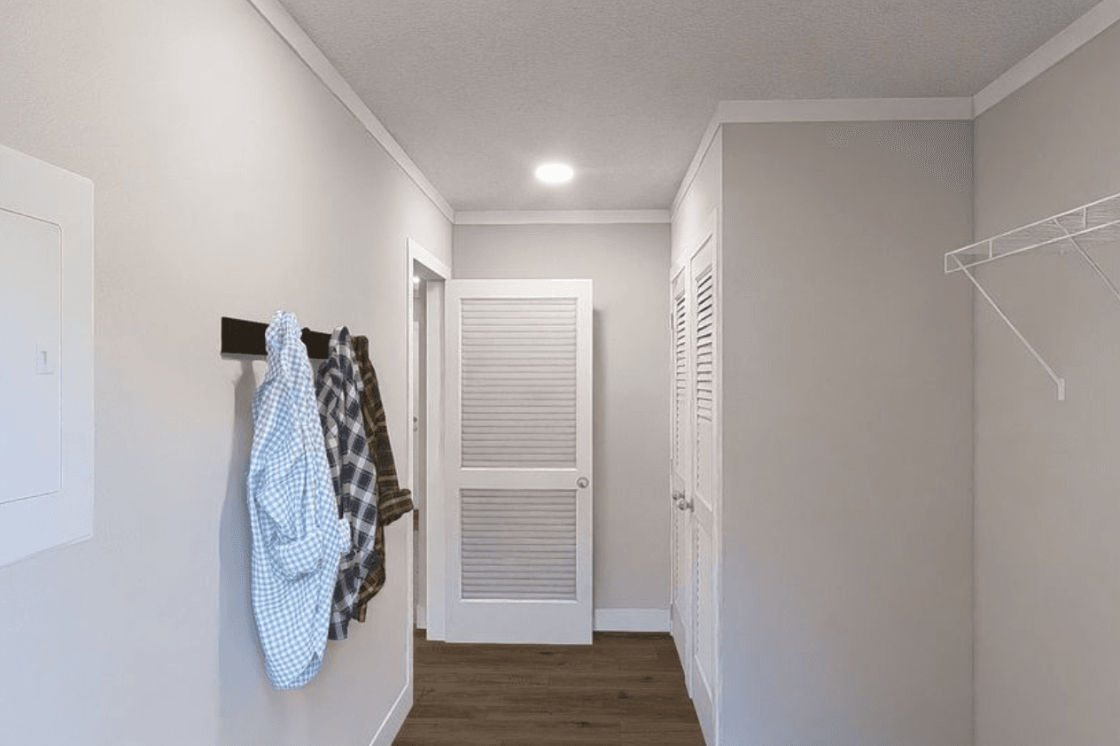 Lean on me interior home features