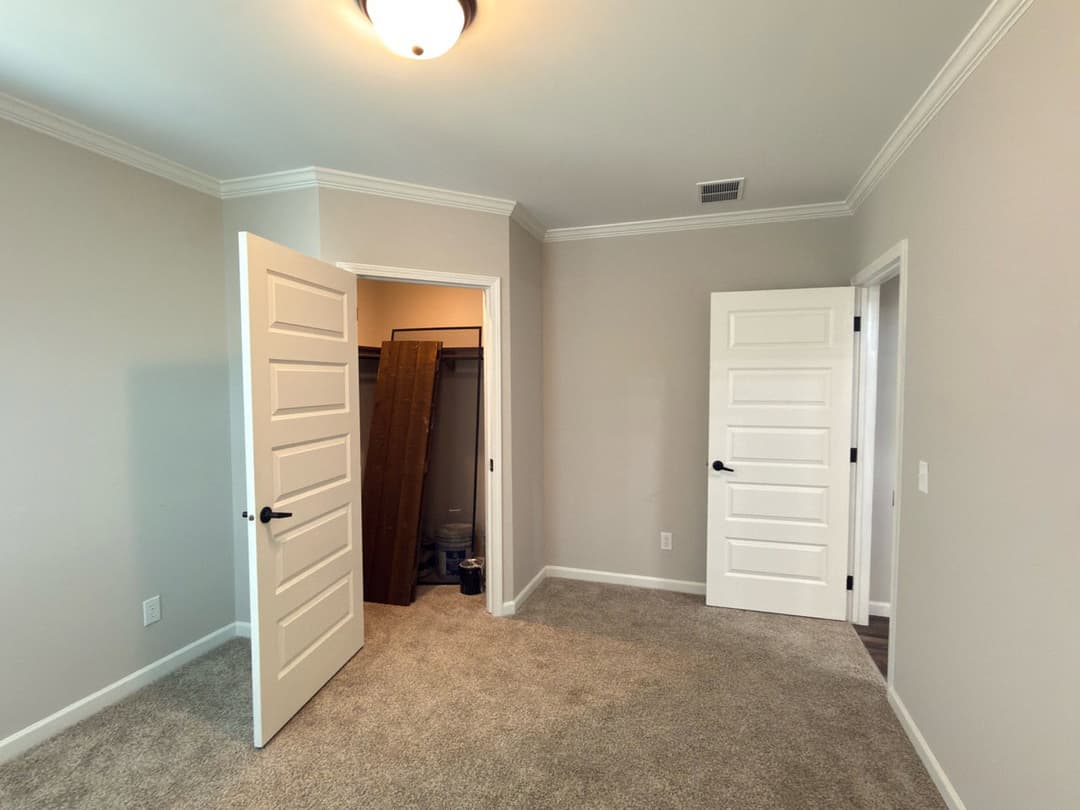 Woodside bedroom home features