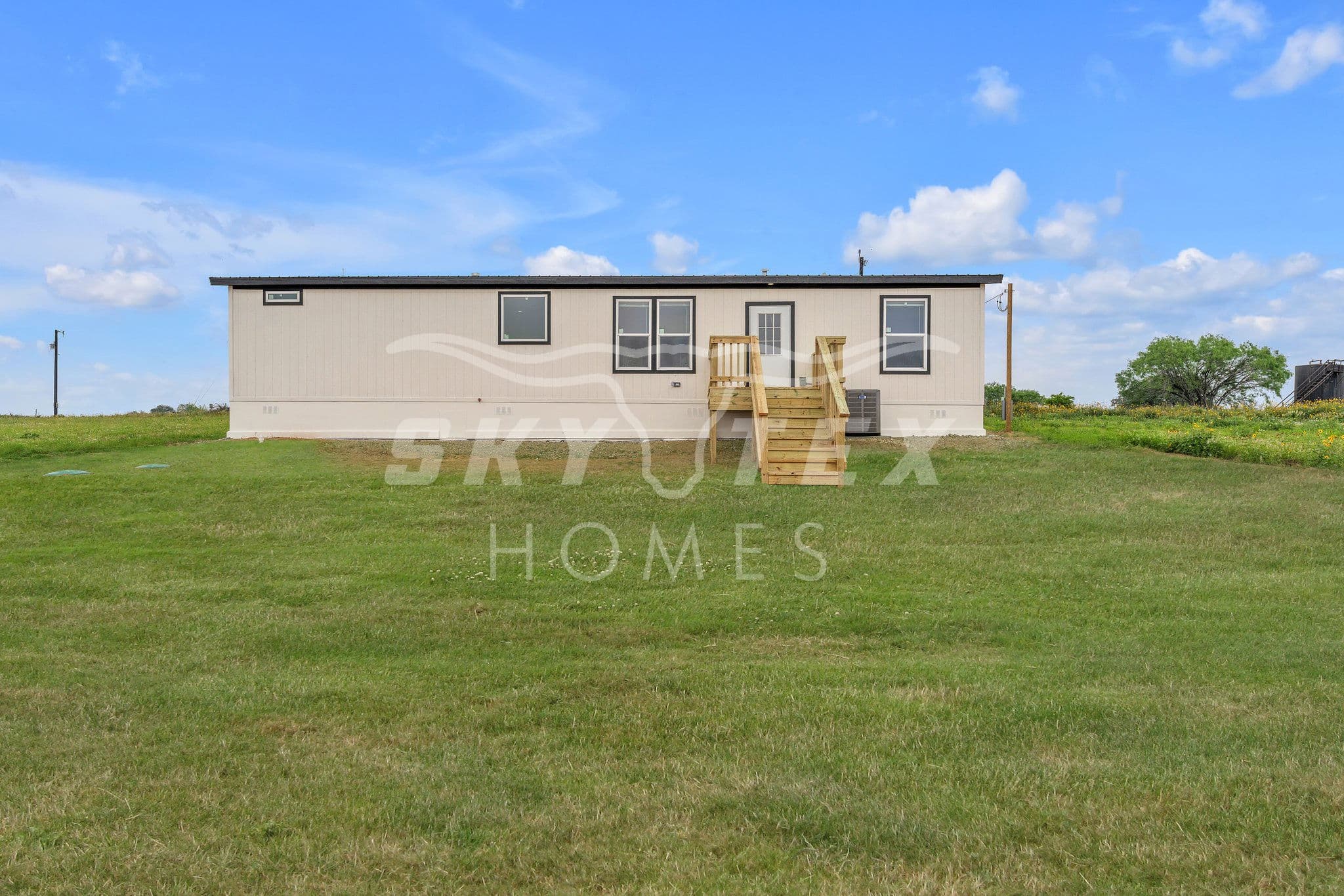 Ws3256h exterior home features