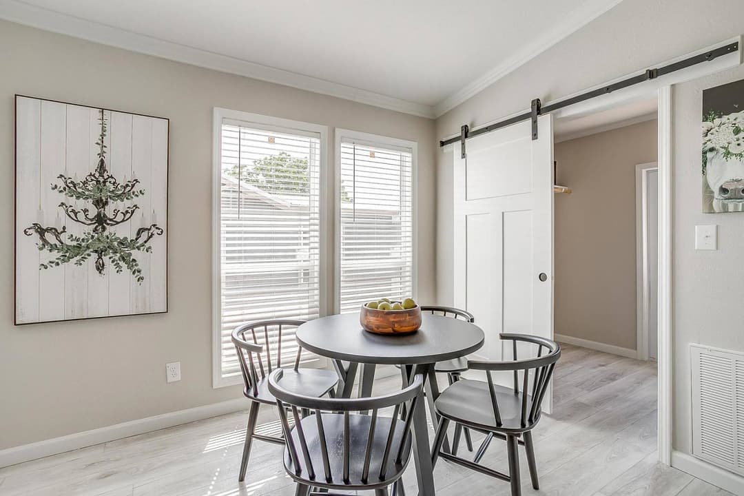 Innovation 2860h kitchen home features