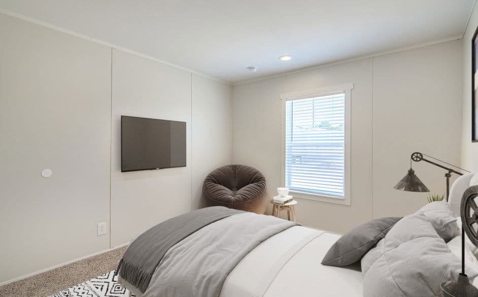 Bandera 3356 bedroom home features