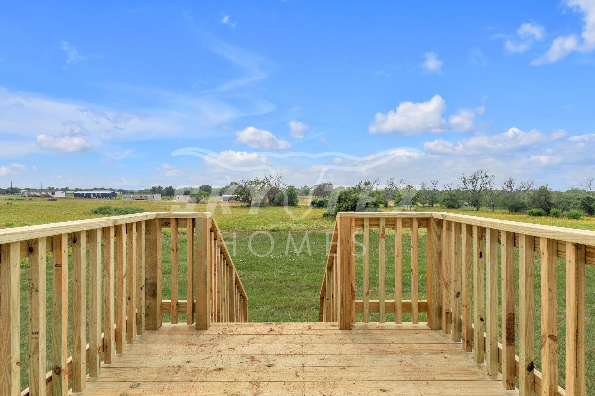 Ws3256h exterior home features