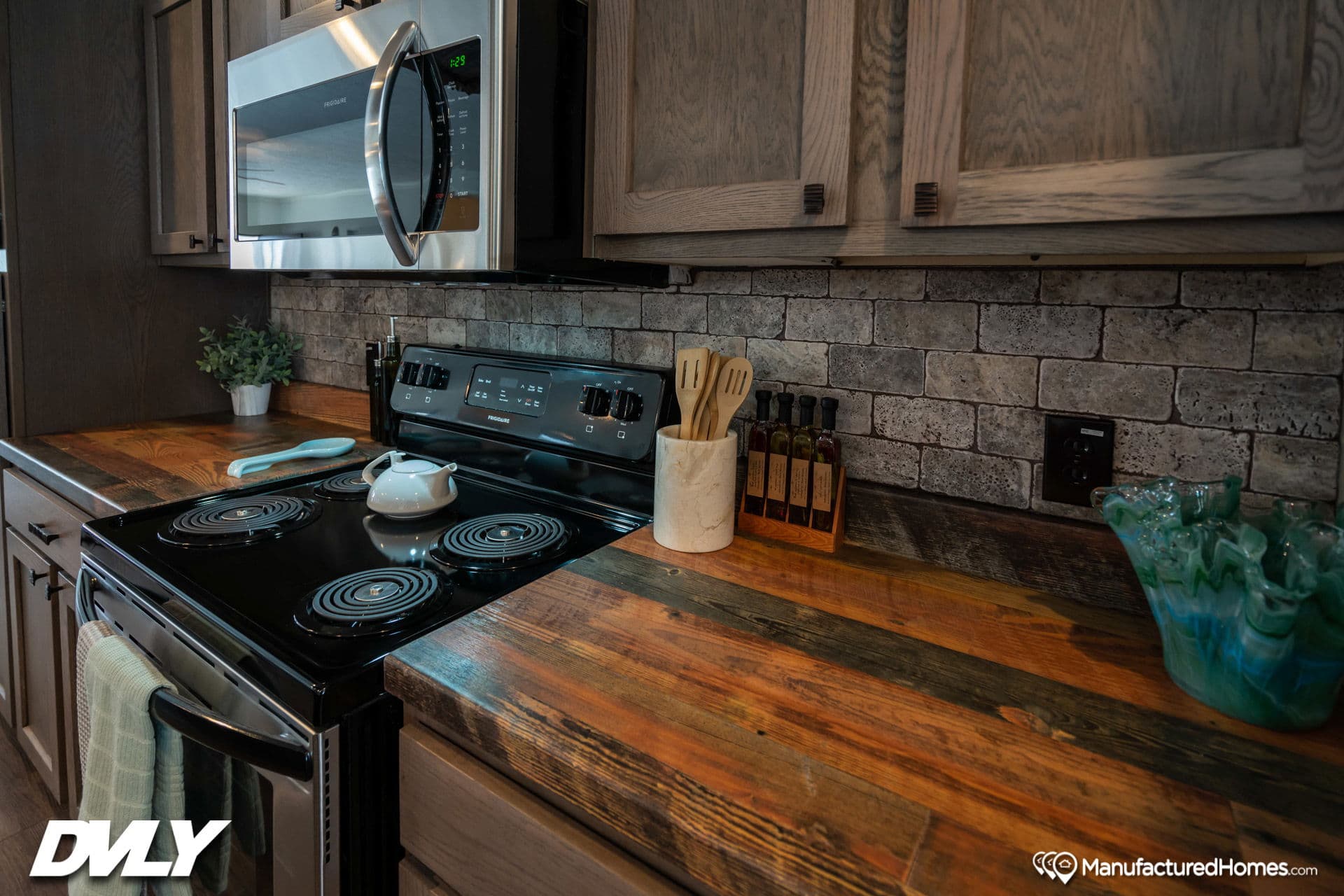 Wl-monl-6809 kitchen home features