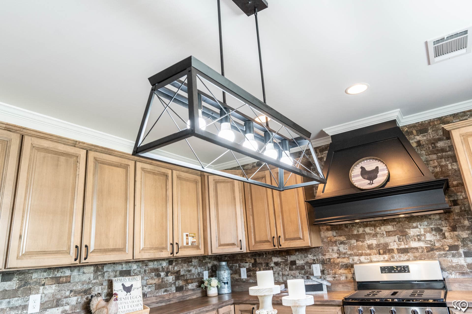 The clarkson kitchen home features