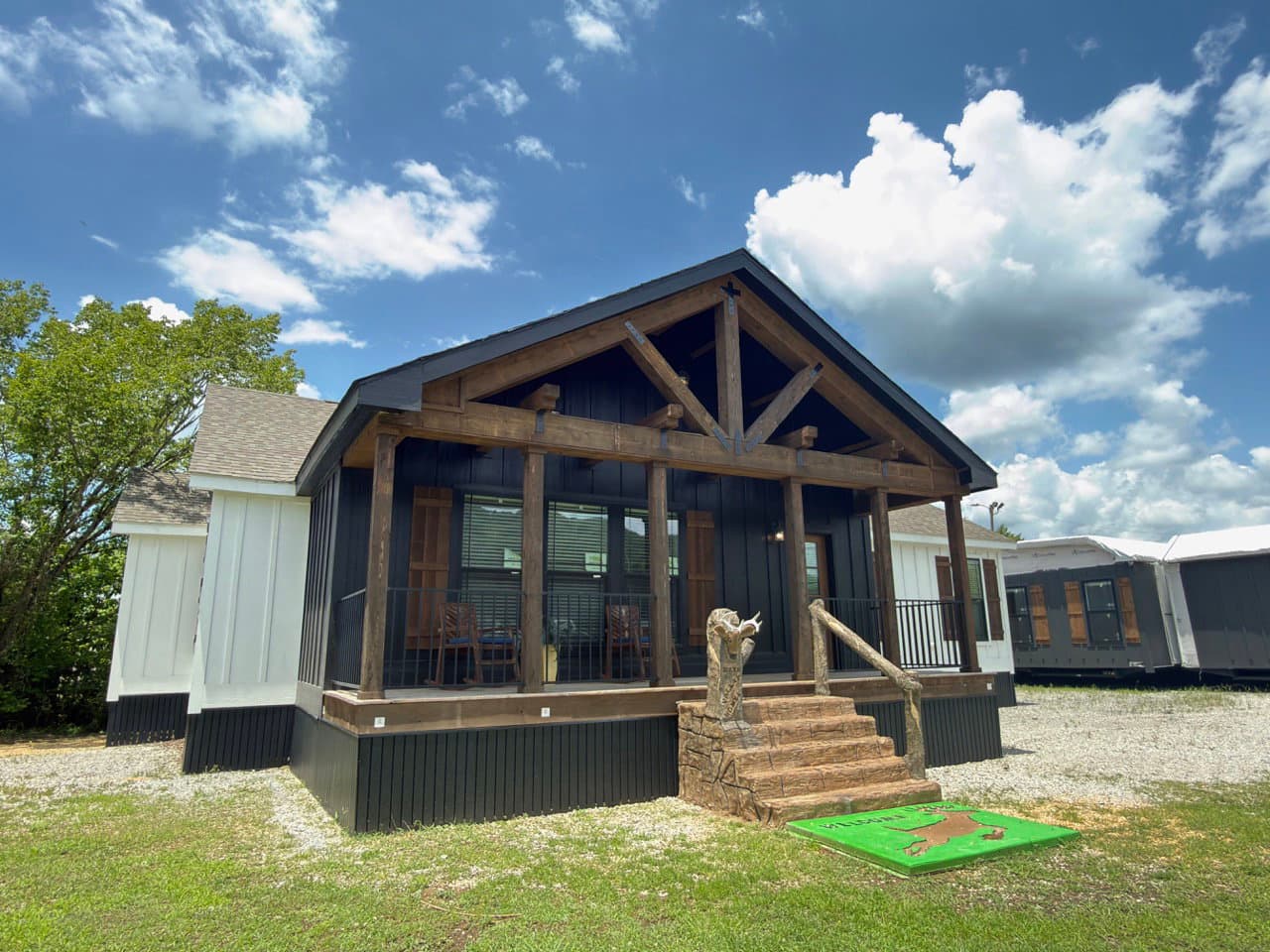Woodside elevation and exterior home features