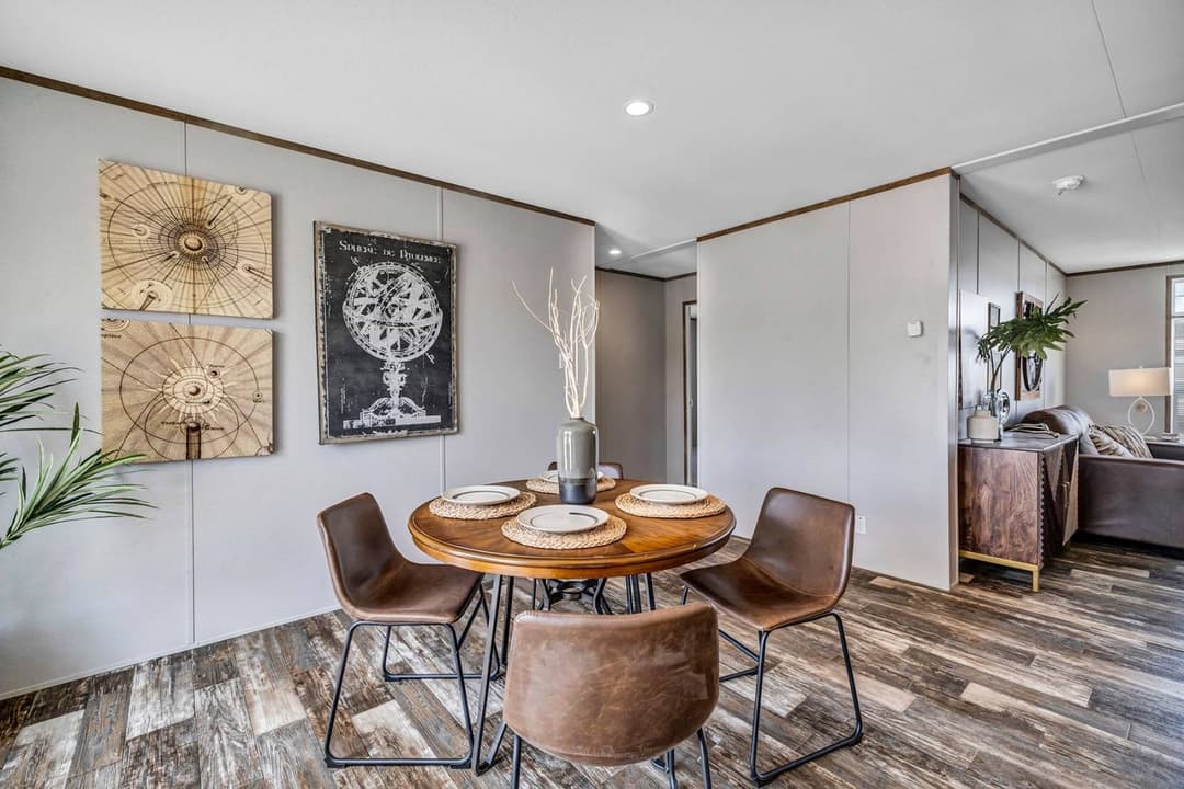 Nm3248b interior home features