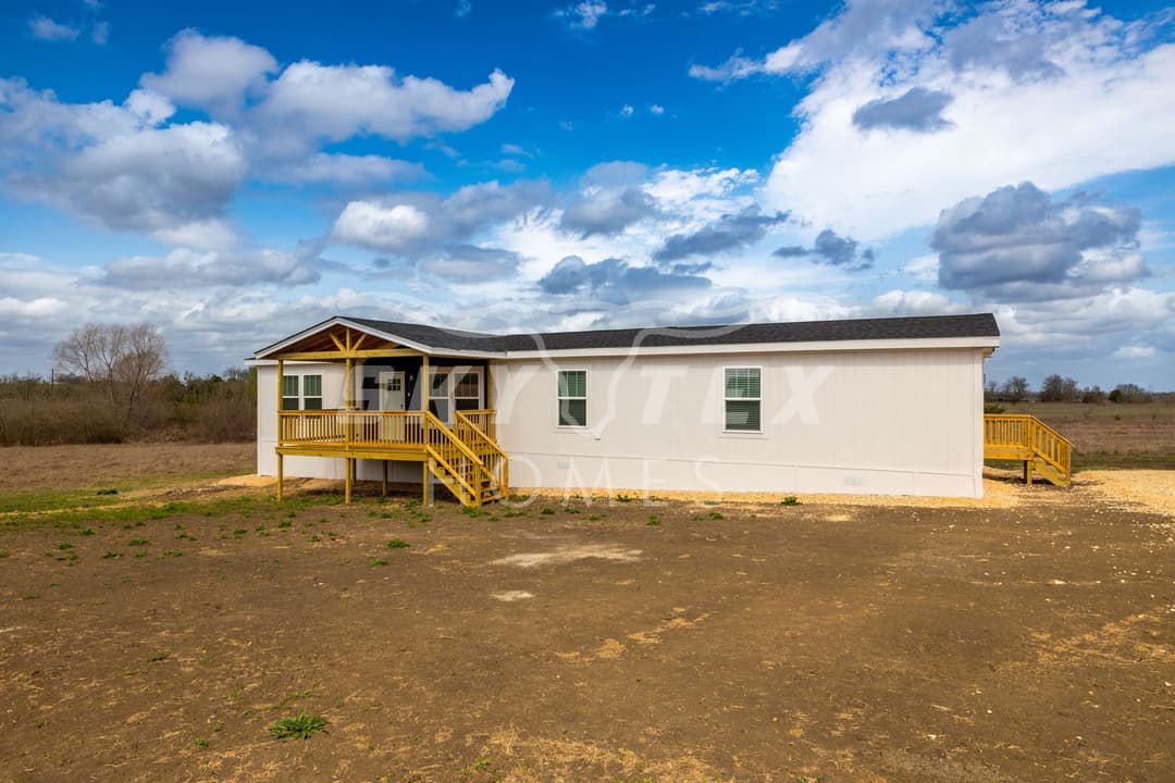 595 old phillipsburg road - 1.53 acres exterior home features