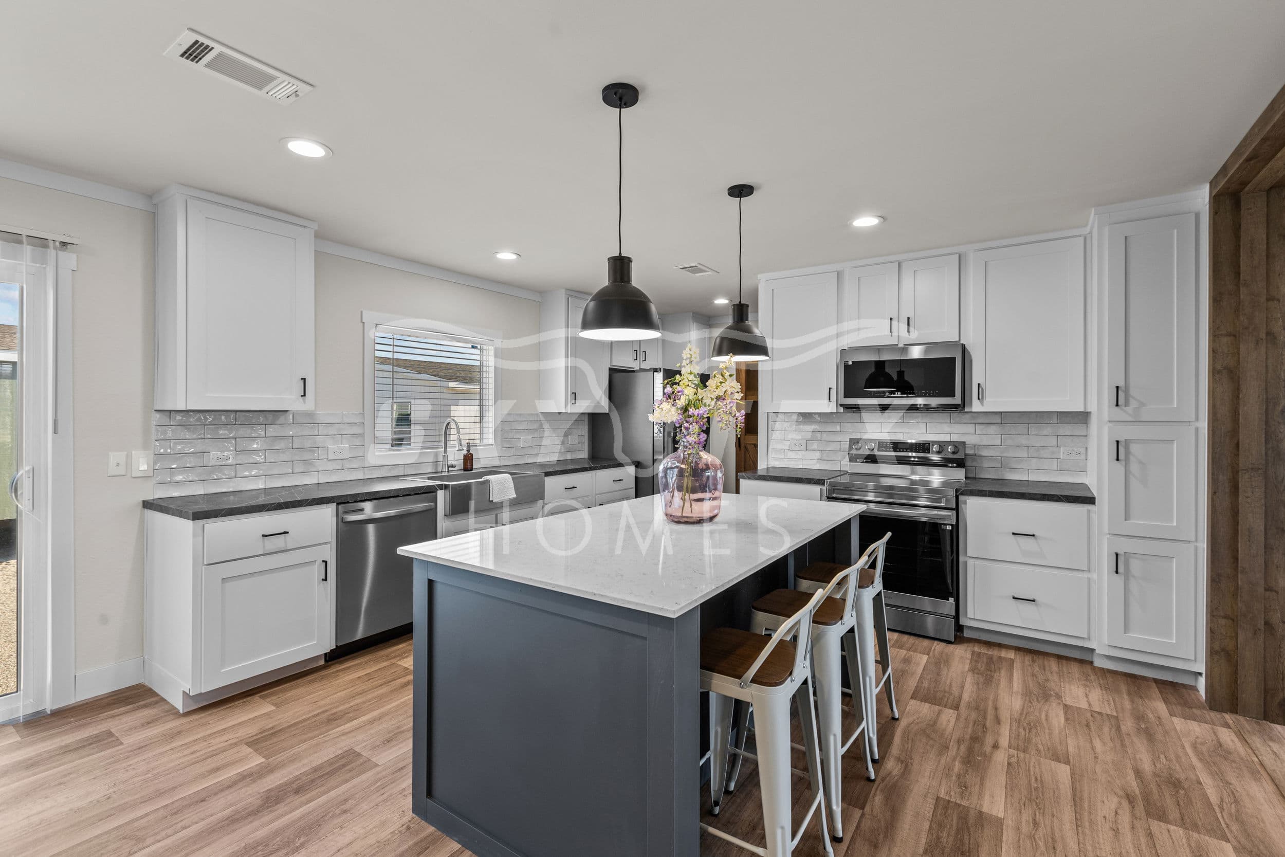 Emilie elite interior and kitchen home features