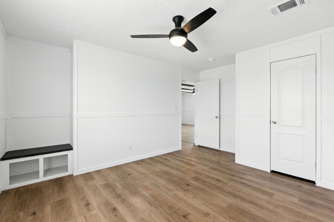 2479 fm 1332, jourdanton - 4.0 acres bedroom home features