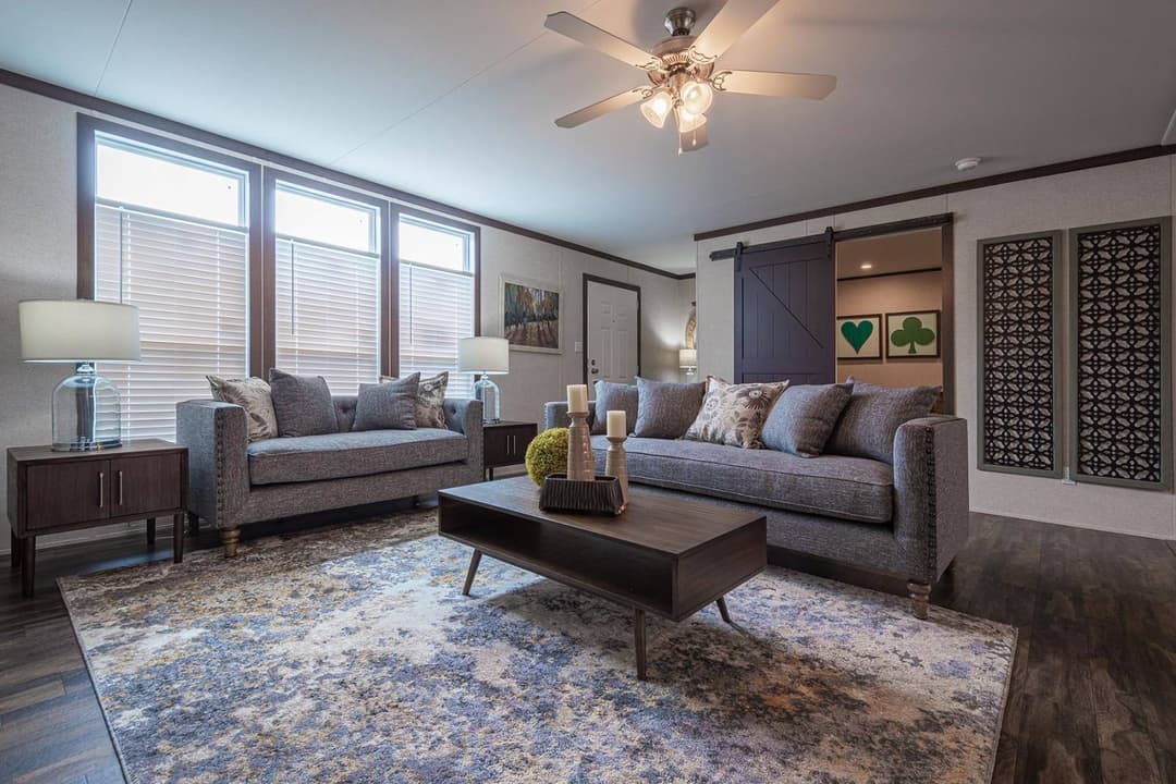 Nm3260f interior home features