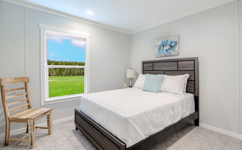 Trailblazer t76b bedroom home features