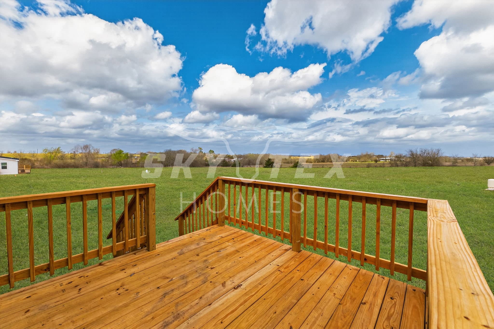 639 old phillipsburg road - 1.53 acres exterior home features