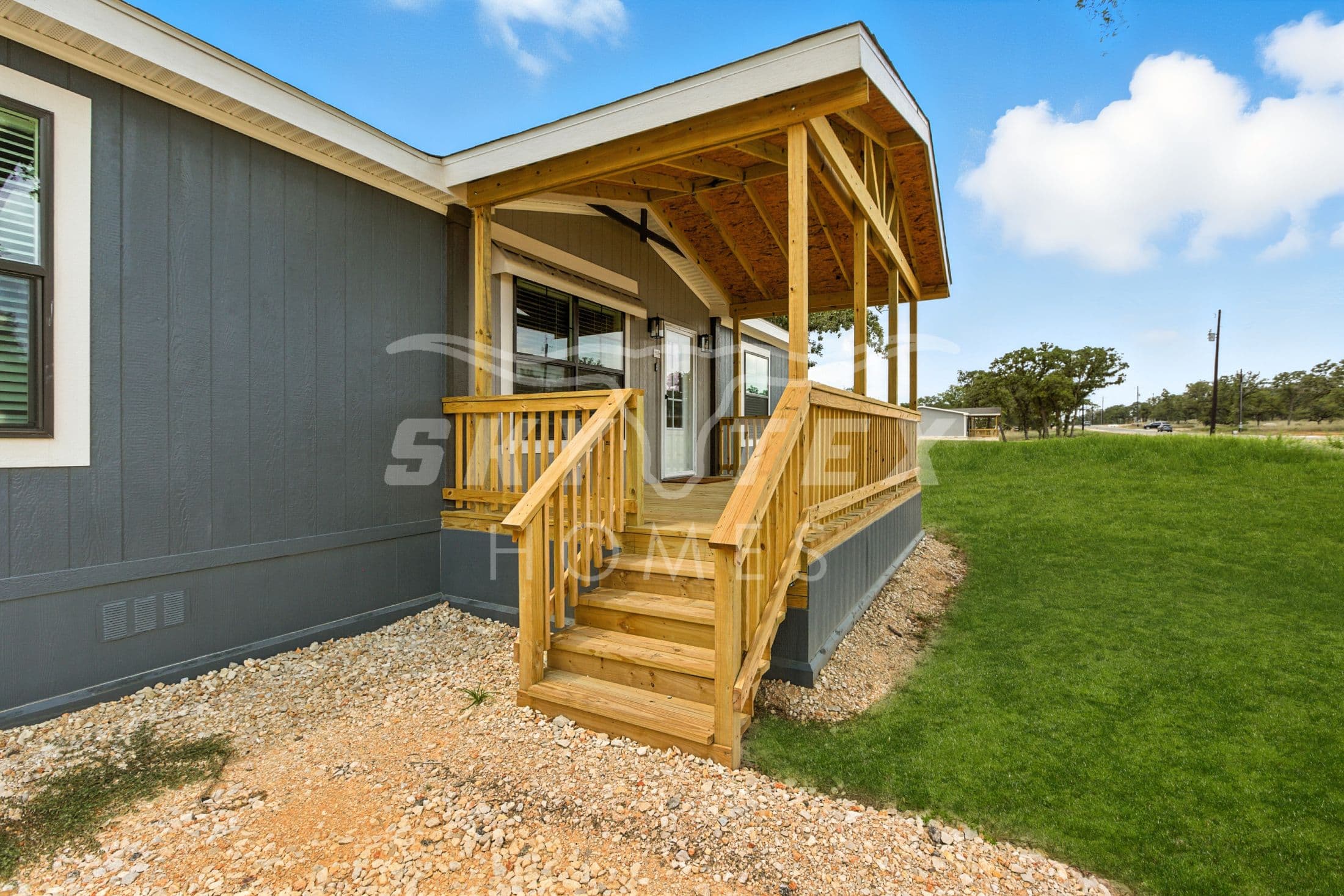 144 syrah st., la vernia - 1.05 acres exterior home features