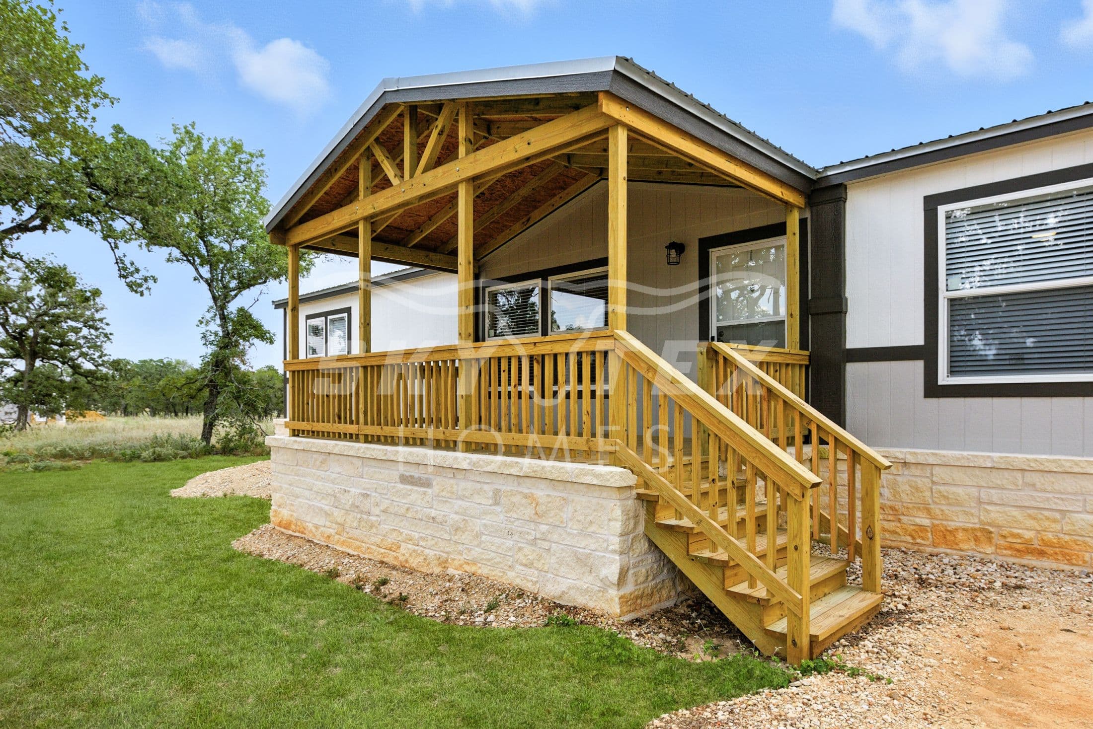 128 syrah st., la vernia - 1.05 acres exterior home features