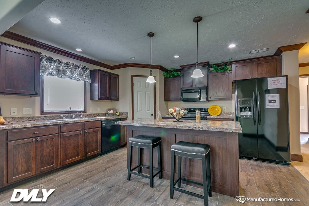 Brooks pointe kitchen home features