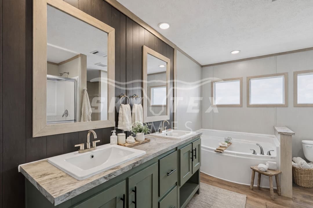 595 old phillipsburg road - 1.53 acres interior and bathroom home features