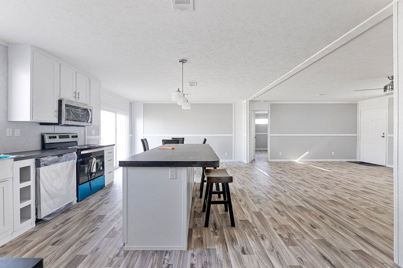 Rio grande interior and kitchen home features