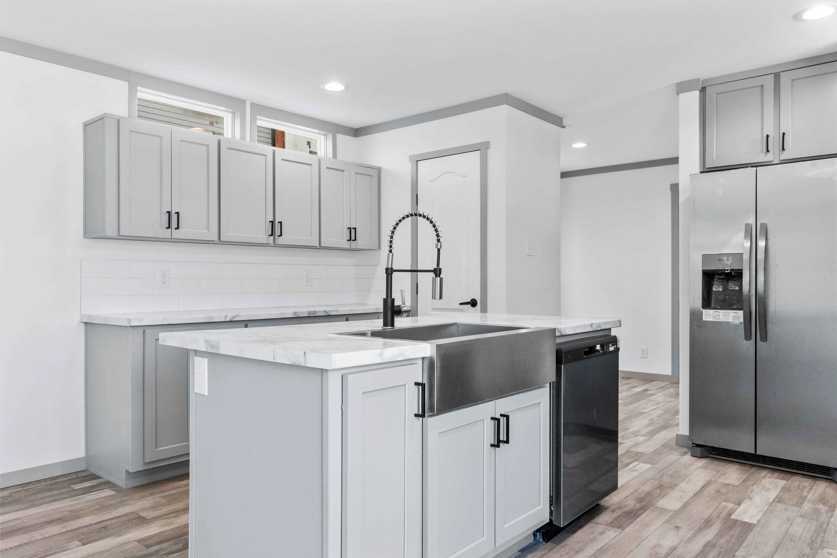 Midland kitchen home features