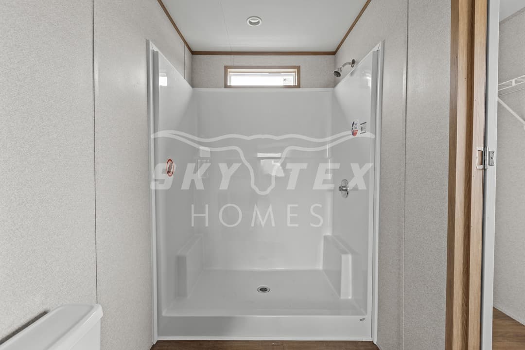 Navasota - prime 2856  bathroom home features