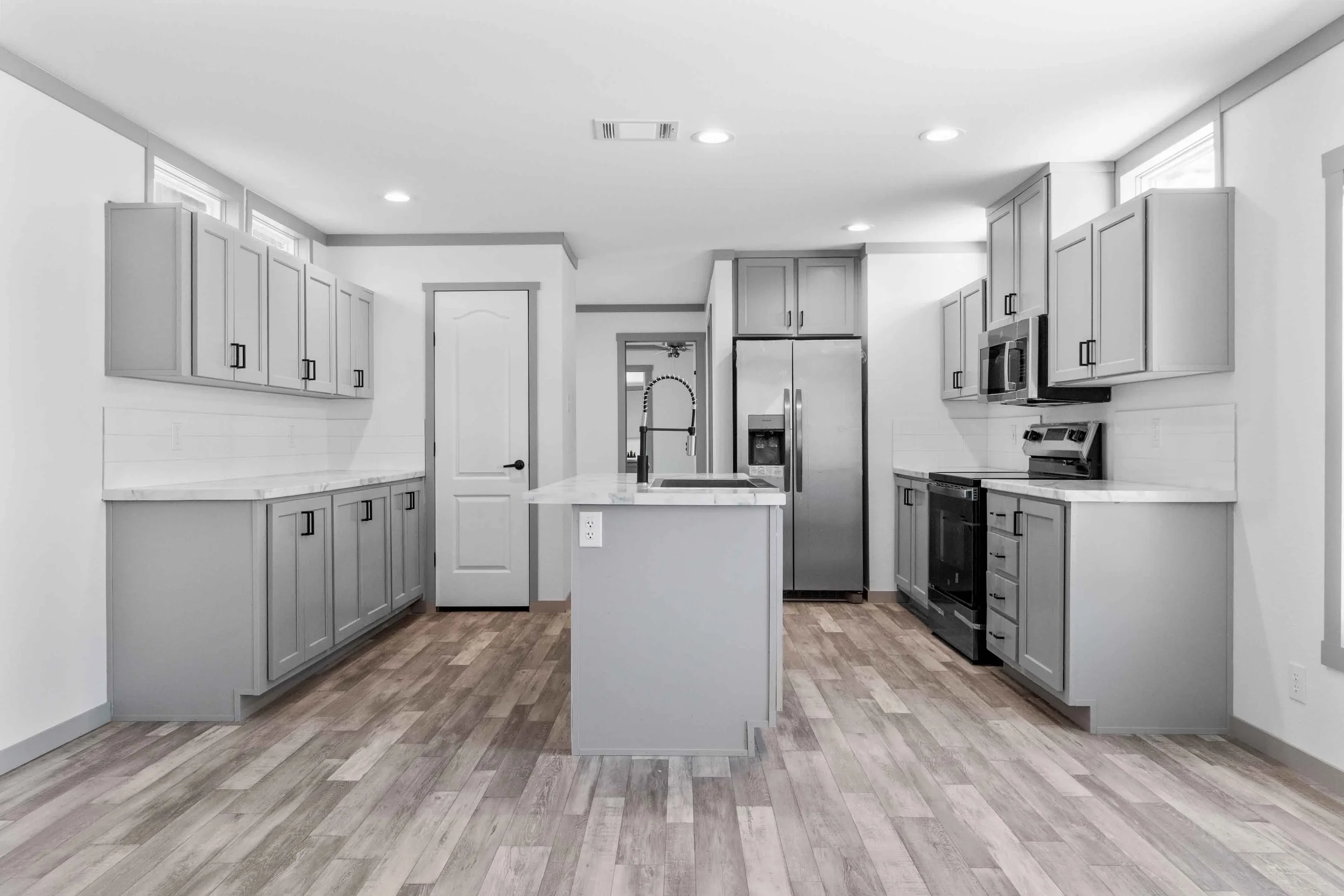 Midland interior home features