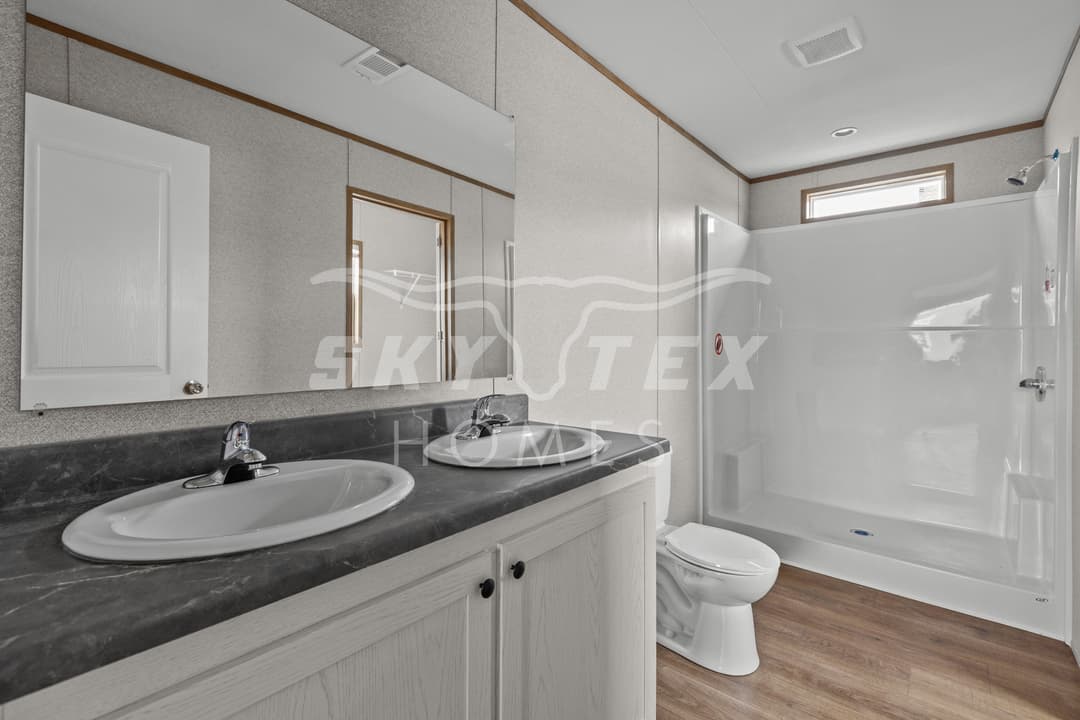Navasota - prime 2856  bathroom home features