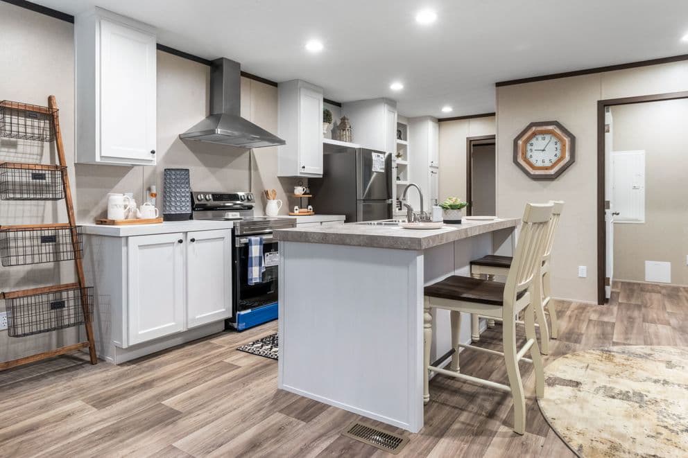 Cypress kitchen home features