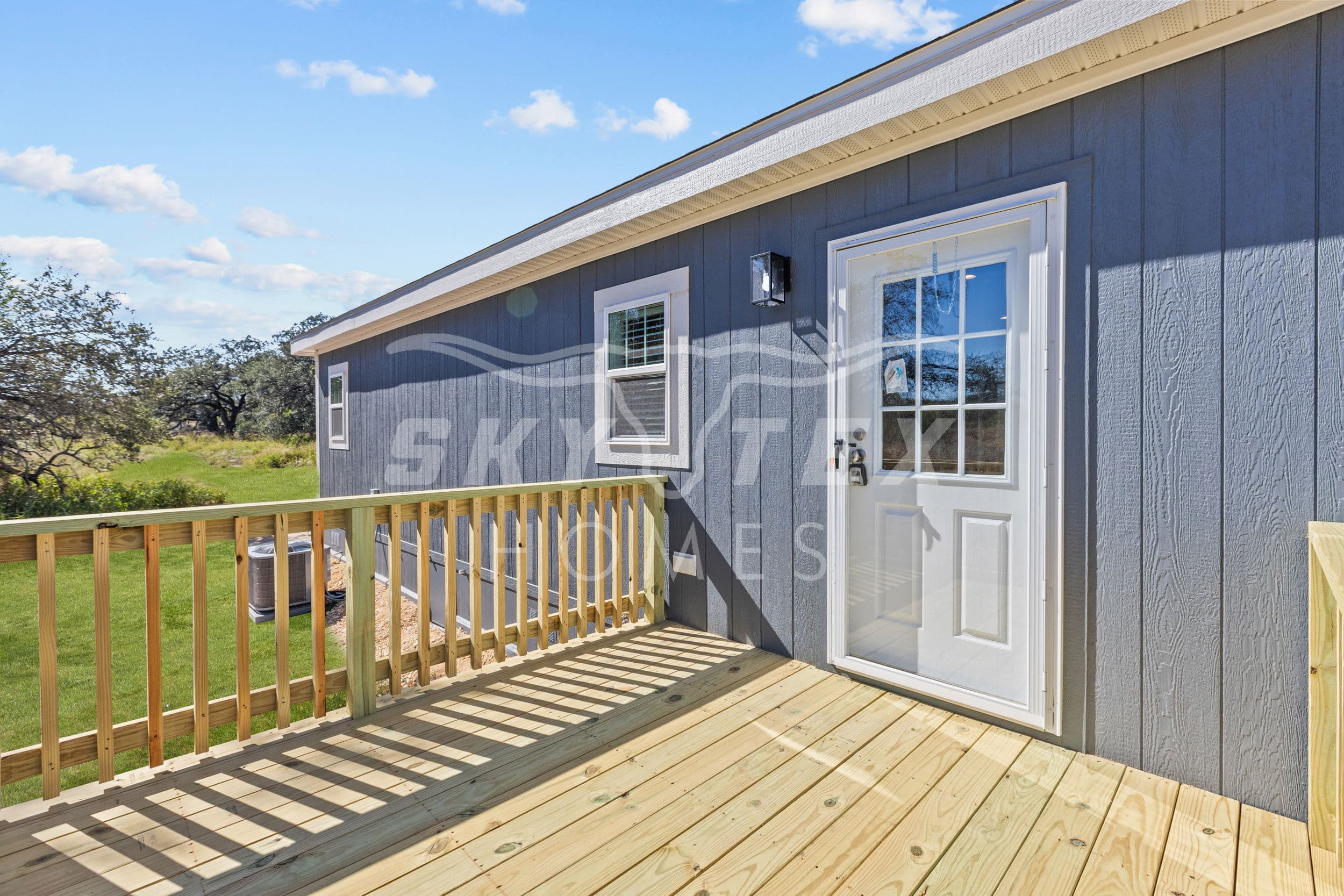 2240 stevens rd., somerset - 1.18 acres exterior home features